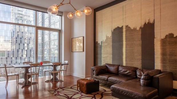 31OTM-NYC-slide-CX0S-videoSixteenByNineJumbo1600