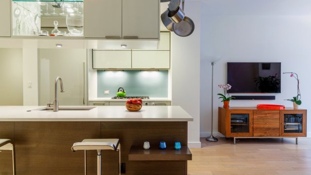 21OTM-NYC-slide-V77G-videoSixteenByNineJumbo1600