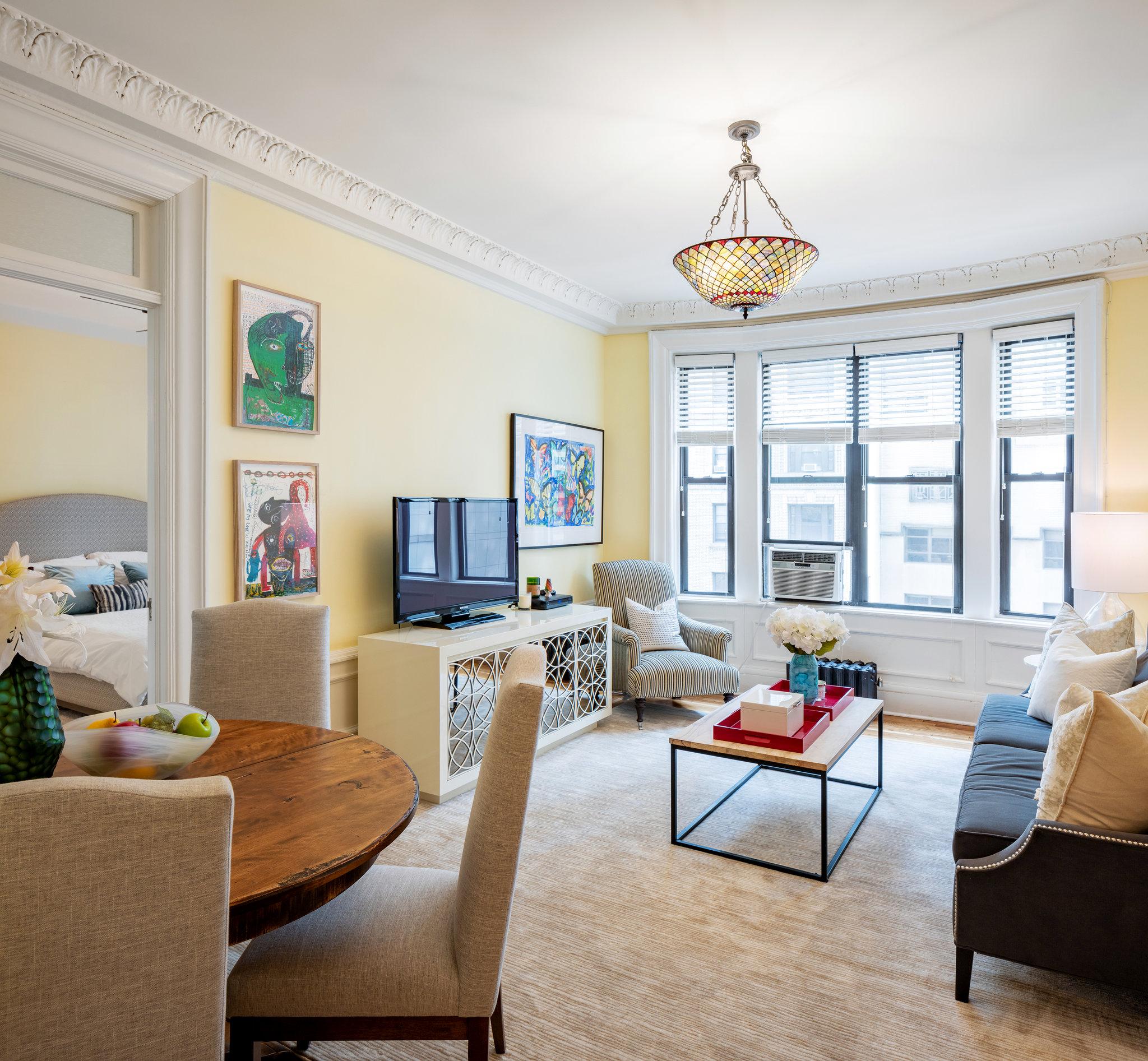 13OTM-NYC-slide-TVW8-superJumbo