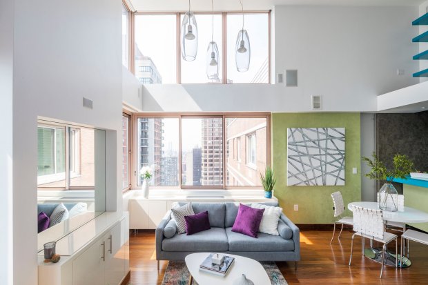 22OTM-NYC-slide-N0ES-superJumbo