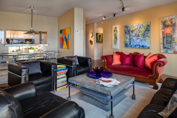 ed99b188-9ce5-4fa3-b35a-c57ae7de92ac