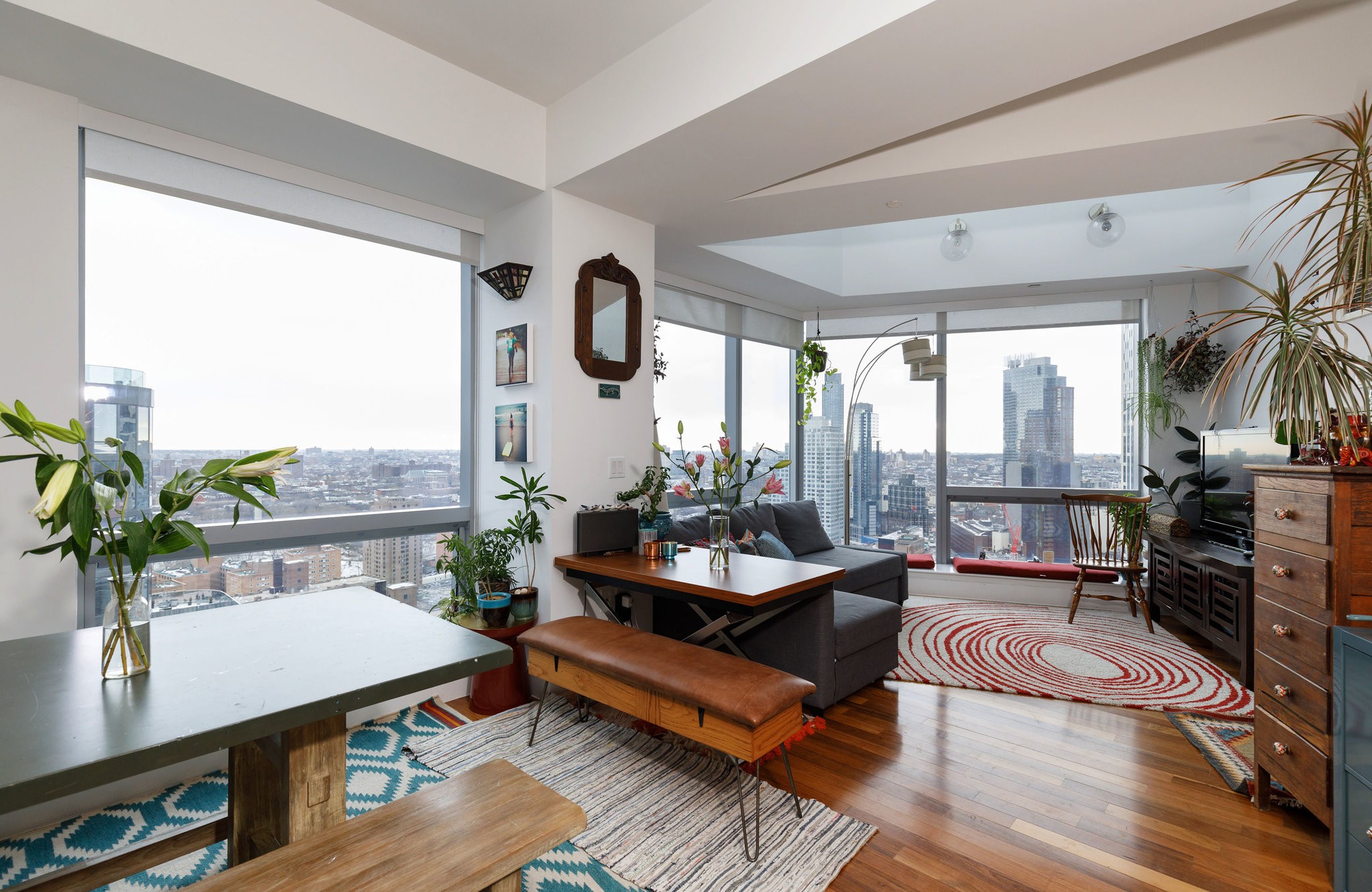 24OTM-NYC-slide-P995-superJumbo